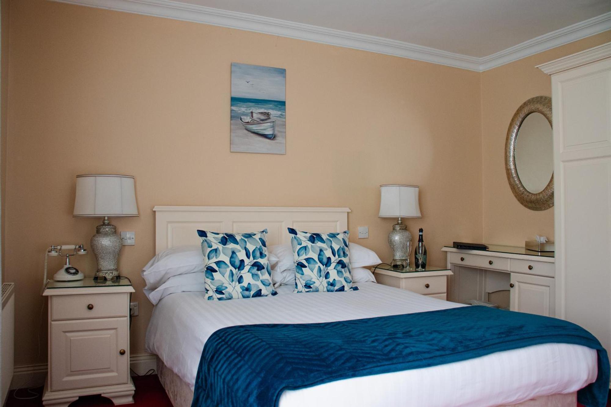 The Moorings Hotel & Seafood Restaurant بورماغي المظهر الخارجي الصورة